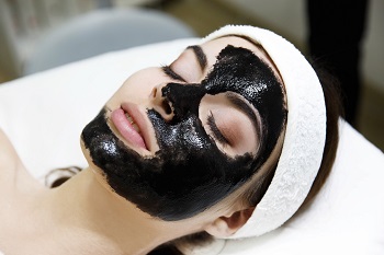 Casmara charcoal detox mask 30mins